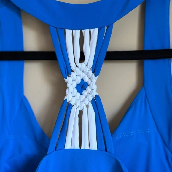 Lilly Pulitzer Luxletic UPF 50 Pilar Bra tank in Blue Size M - Picture 7 of 11